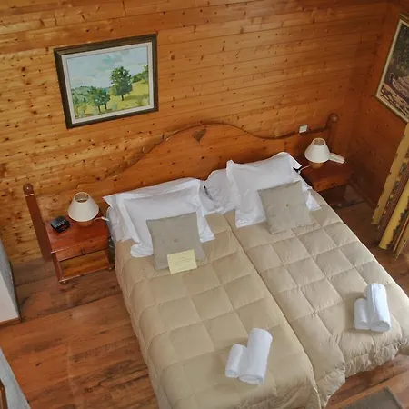 Chalet Hotel La Savoyarde 3*